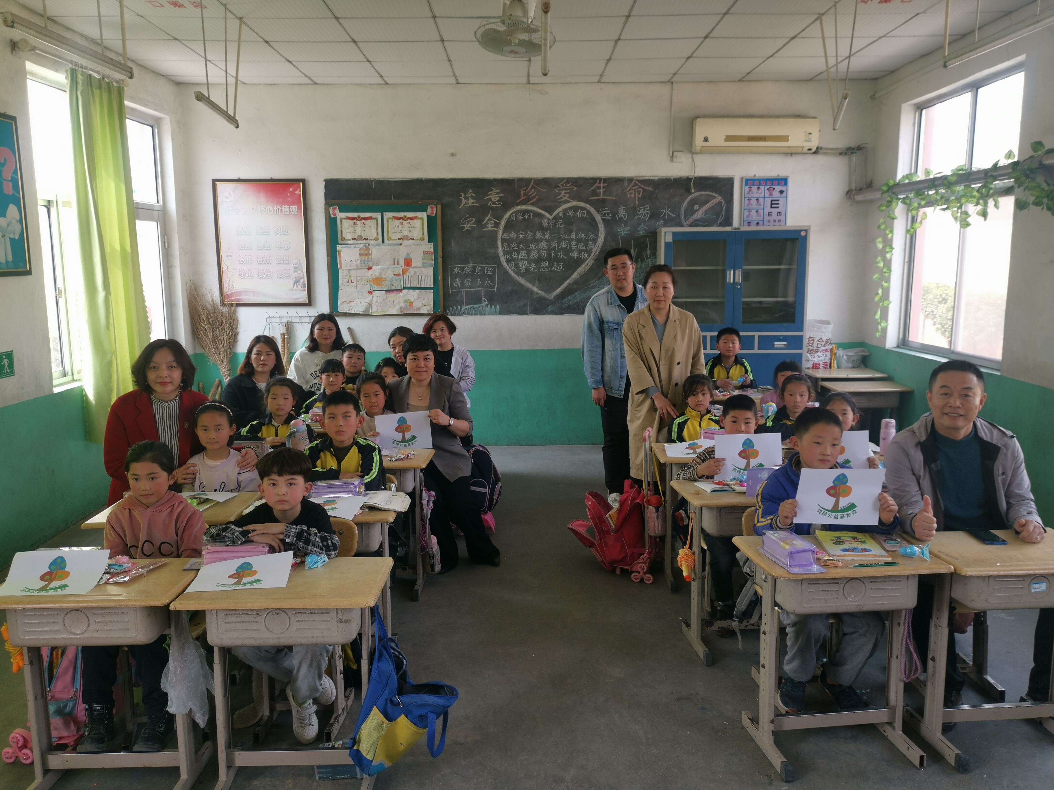 第209所 平度市崔家集镇状元府乐动网刘丽新小学