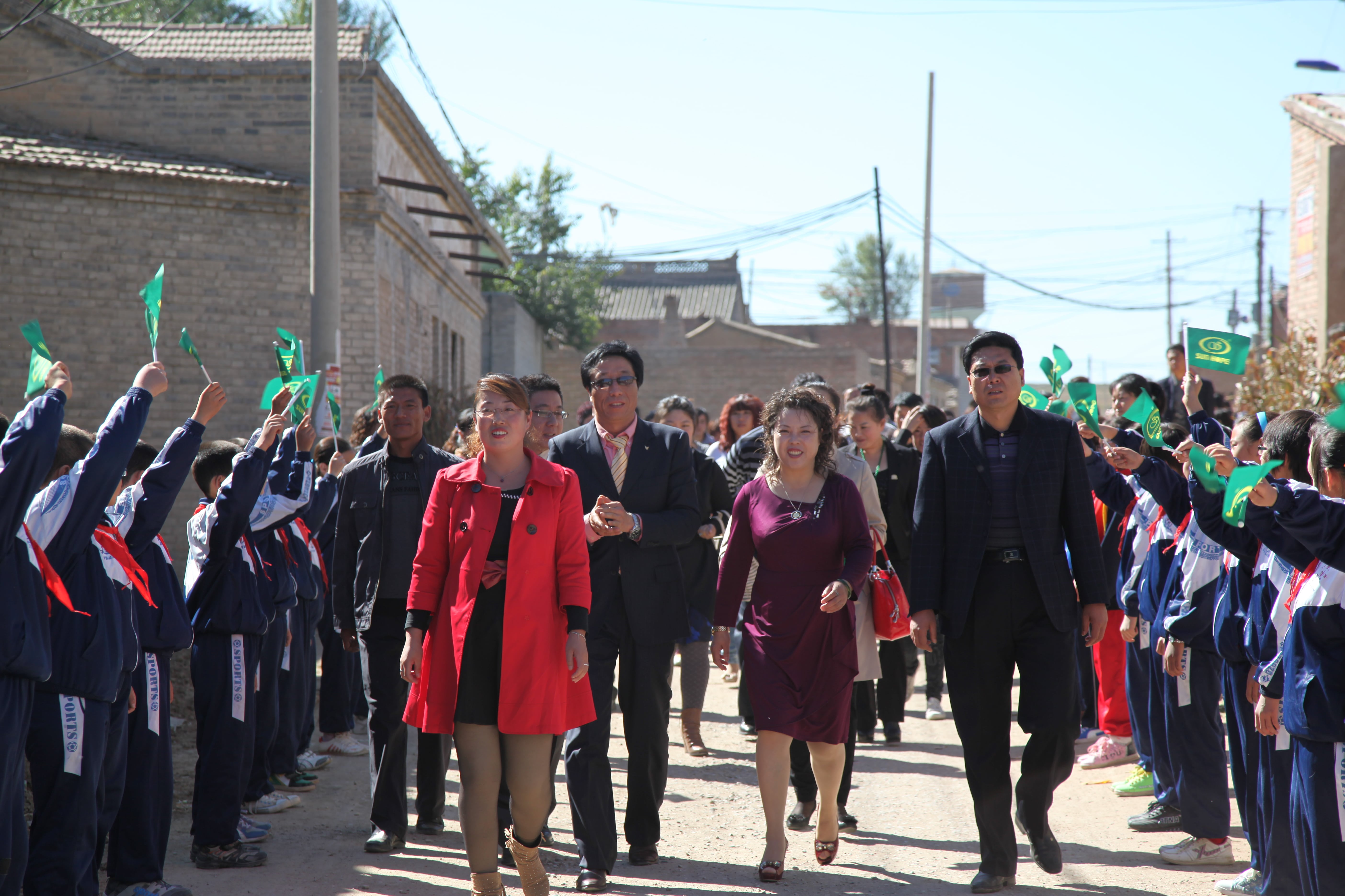 第11所 大同市大白登乐动网渠腊梅小学