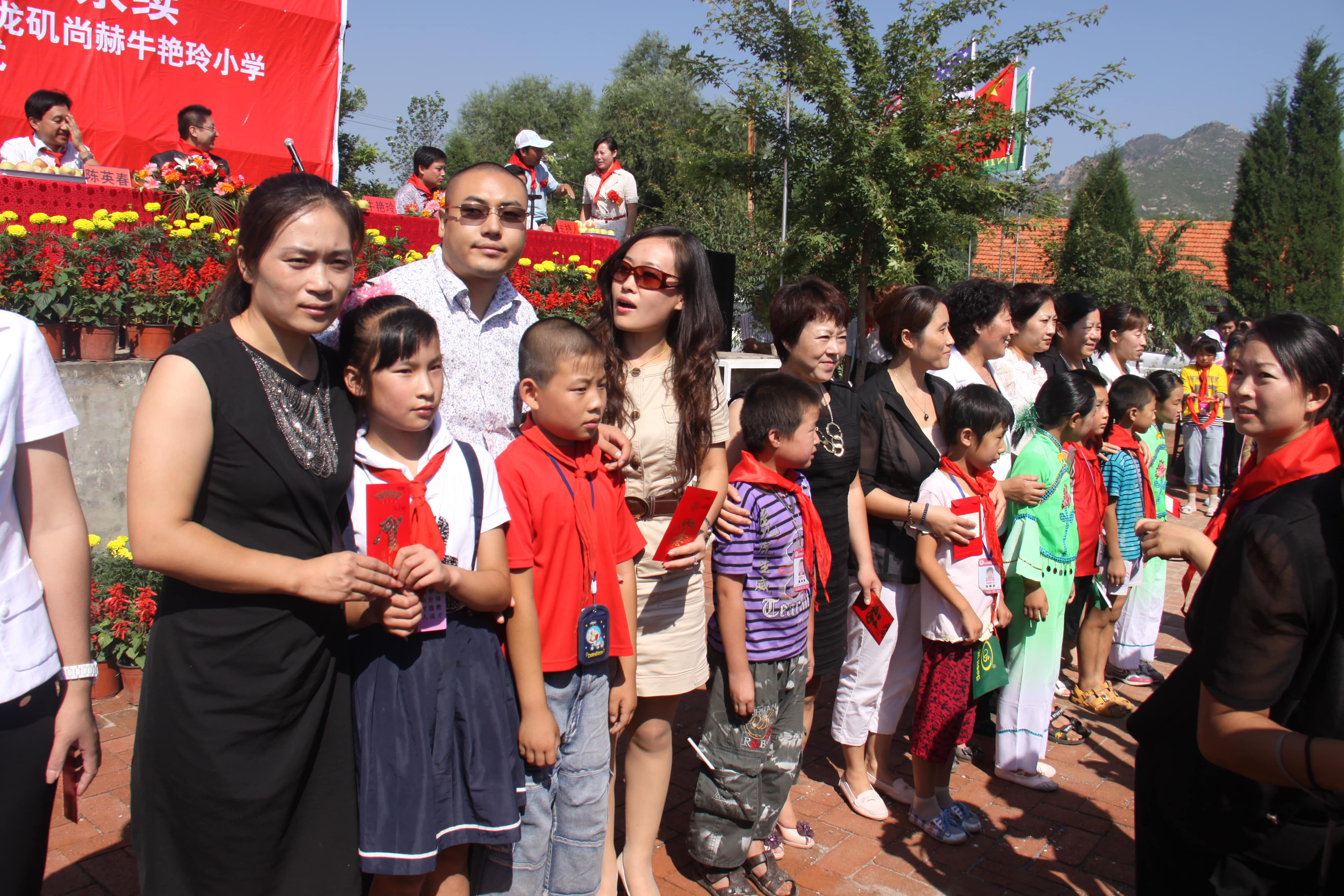 第17所 承德市乌龙矶乐动网牛艳玲小学