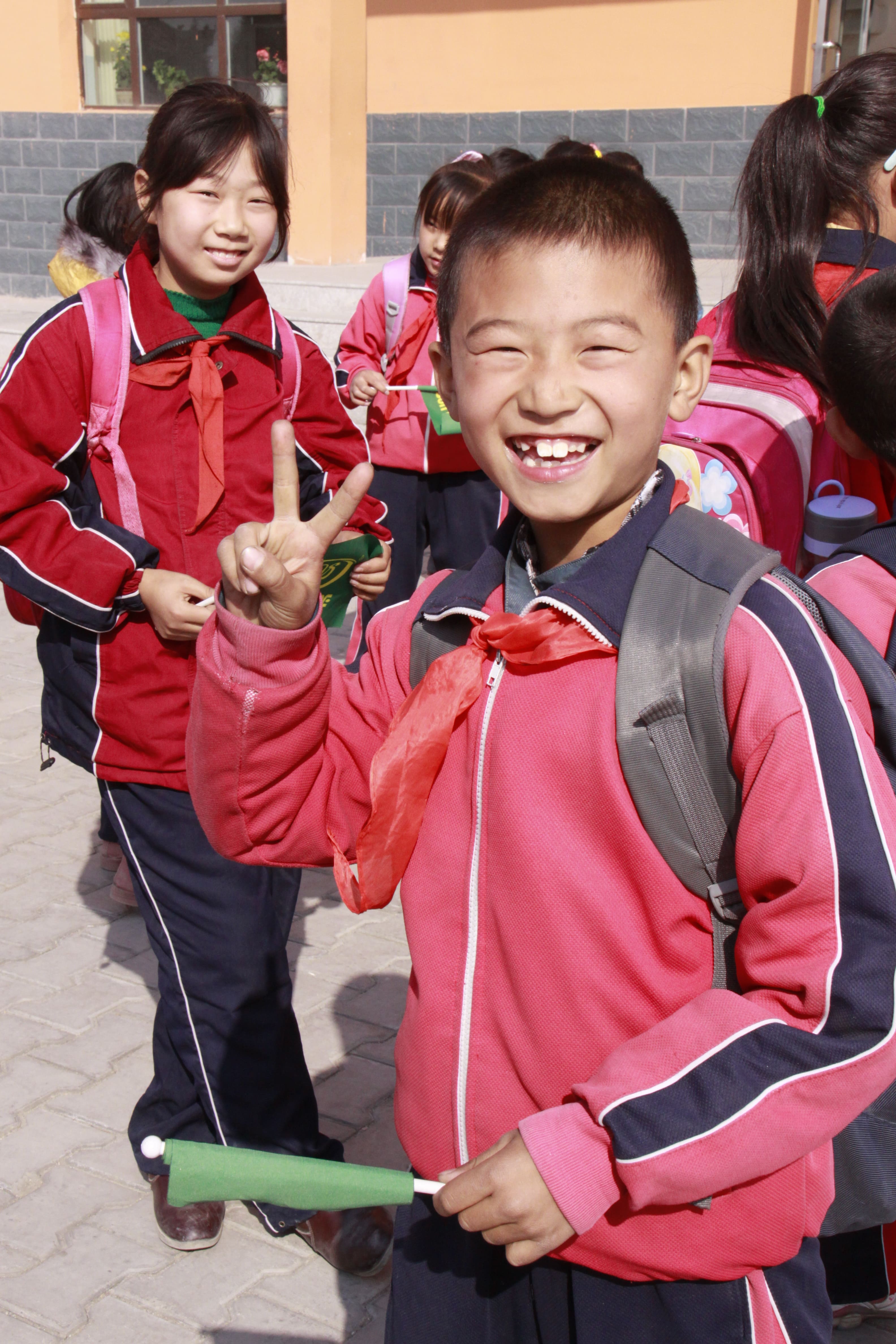 第23所 包头市二道沙河乐动网董丽霞小学